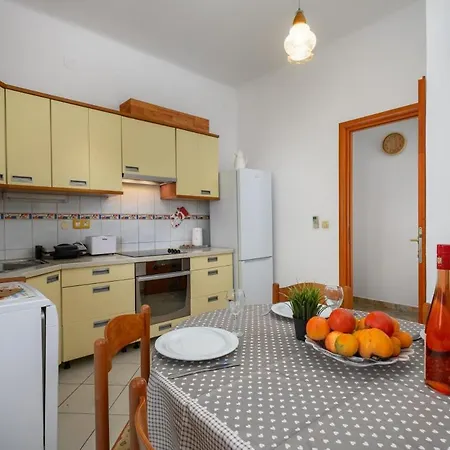 Rita In - Istrien Pensionat Umag