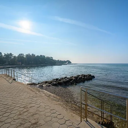 Rita In - Istrien 3*